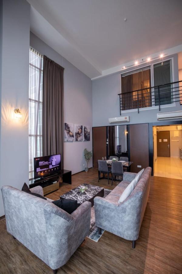 Loft Pano Seaview Suite 2 Bedroom By The Only Bnb Jelutong Buitenkant foto