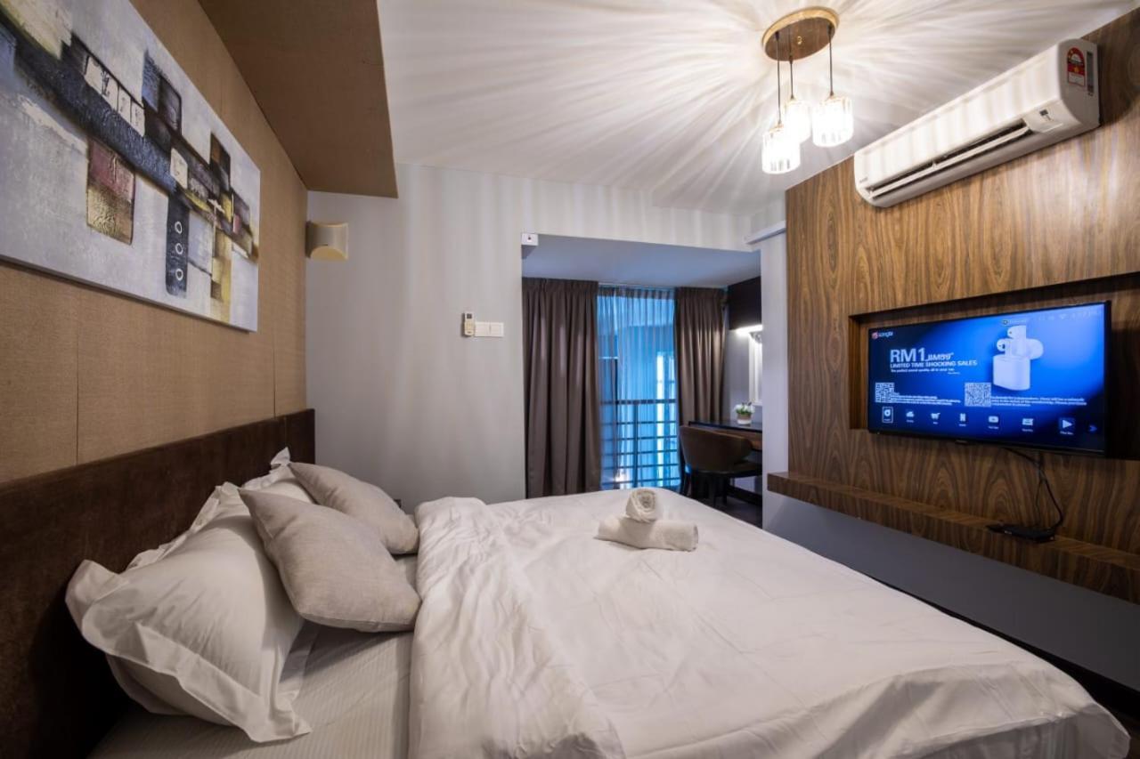 Loft Pano Seaview Suite 2 Bedroom By The Only Bnb Jelutong Buitenkant foto