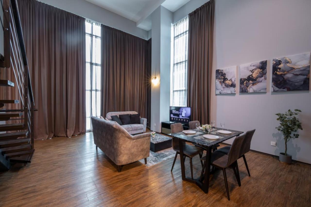 Loft Pano Seaview Suite 2 Bedroom By The Only Bnb Jelutong Buitenkant foto