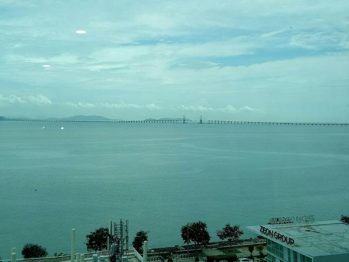 Loft Pano Seaview Suite 2 Bedroom By The Only Bnb Jelutong Buitenkant foto